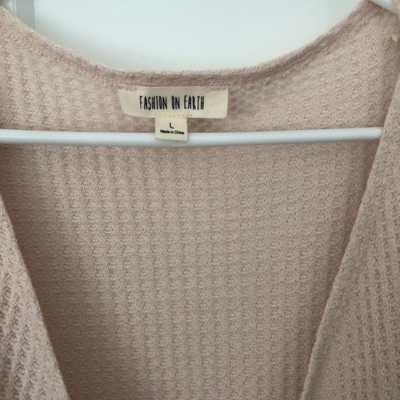 Fashion on Earth long sleeve wrap top thermal - Picture 2 of 4